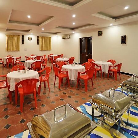 Hôtel Royal Club à Chennai Extérieur photo