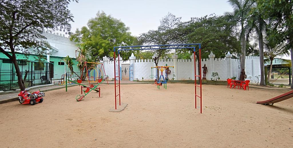 Hôtel Royal Club à Chennai Extérieur photo